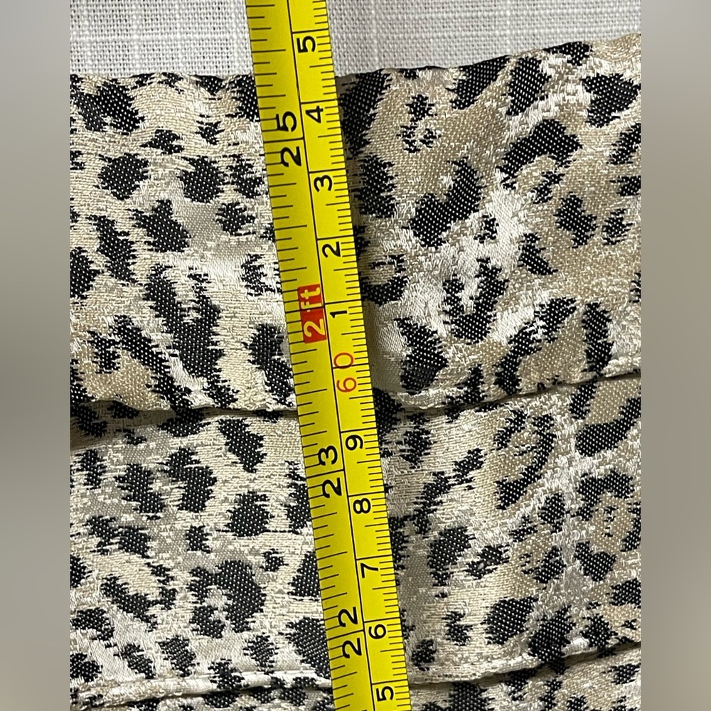 Carlisle Leopard Print Women's Skirt - Picture 2 of 8